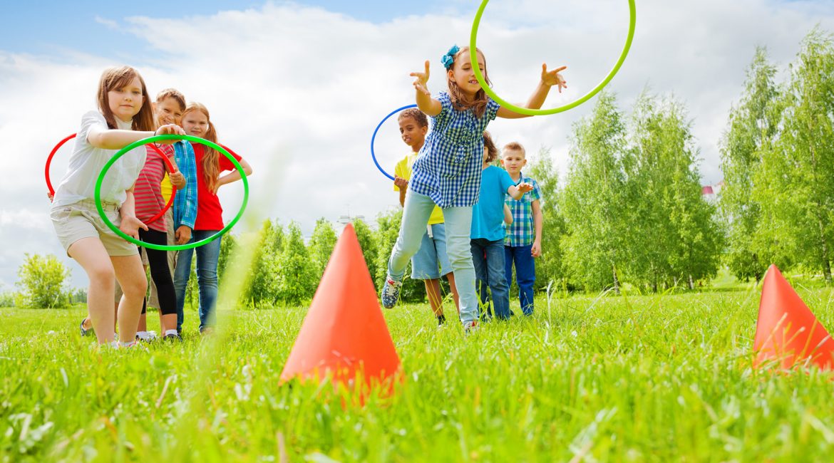 niños disfrutando la naturaleza